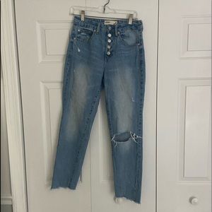 GARAGE MOM JEANS SIZE 3 ripped jeans